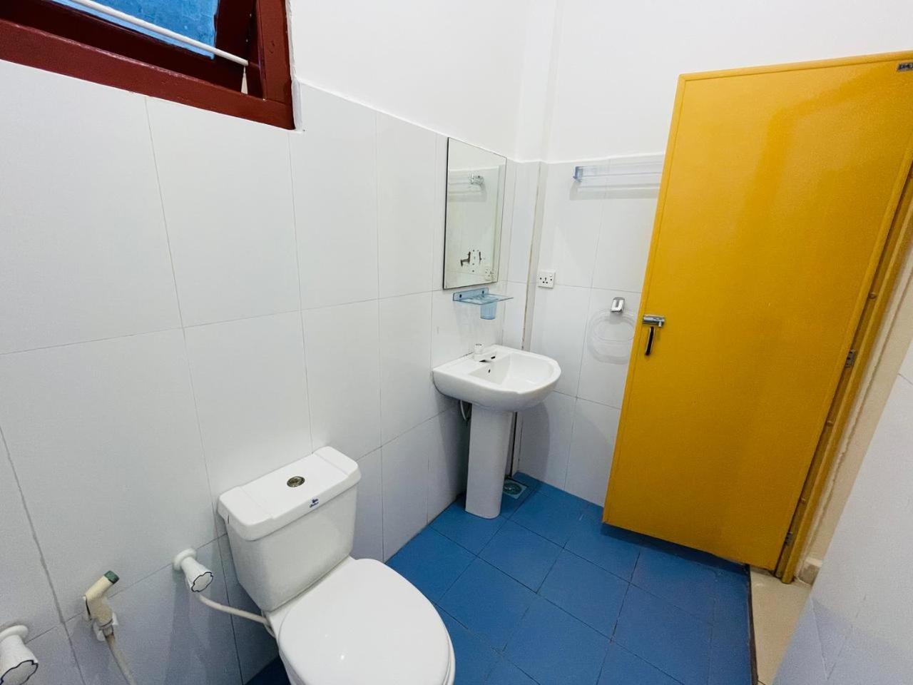 Natraj Guest House Trincomalee Dış mekan fotoğraf