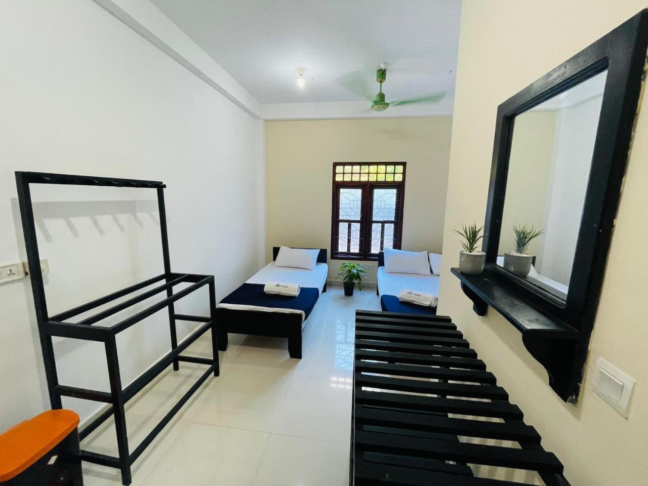 Natraj Guest House Trincomalee Dış mekan fotoğraf